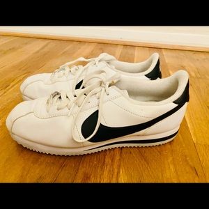Nike Cortez Sneakers